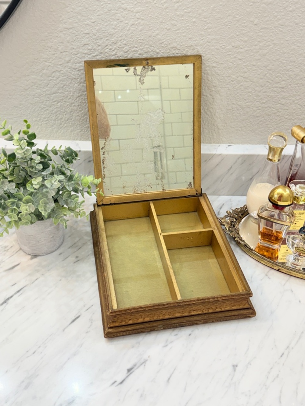 176 Year Old Antique Godey's Jewelry Box From 1845! - Picture 12 of 17